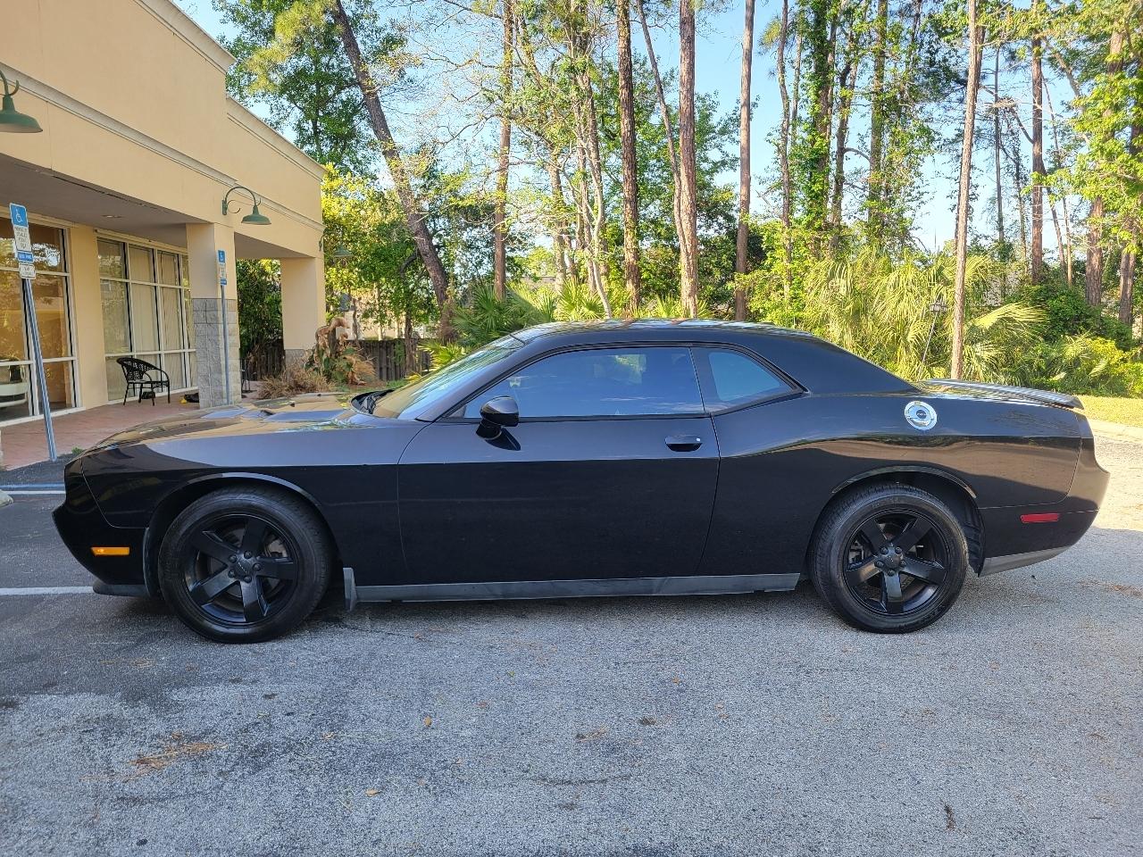 Dodge Challenger 2dr Cpe SXT 2014