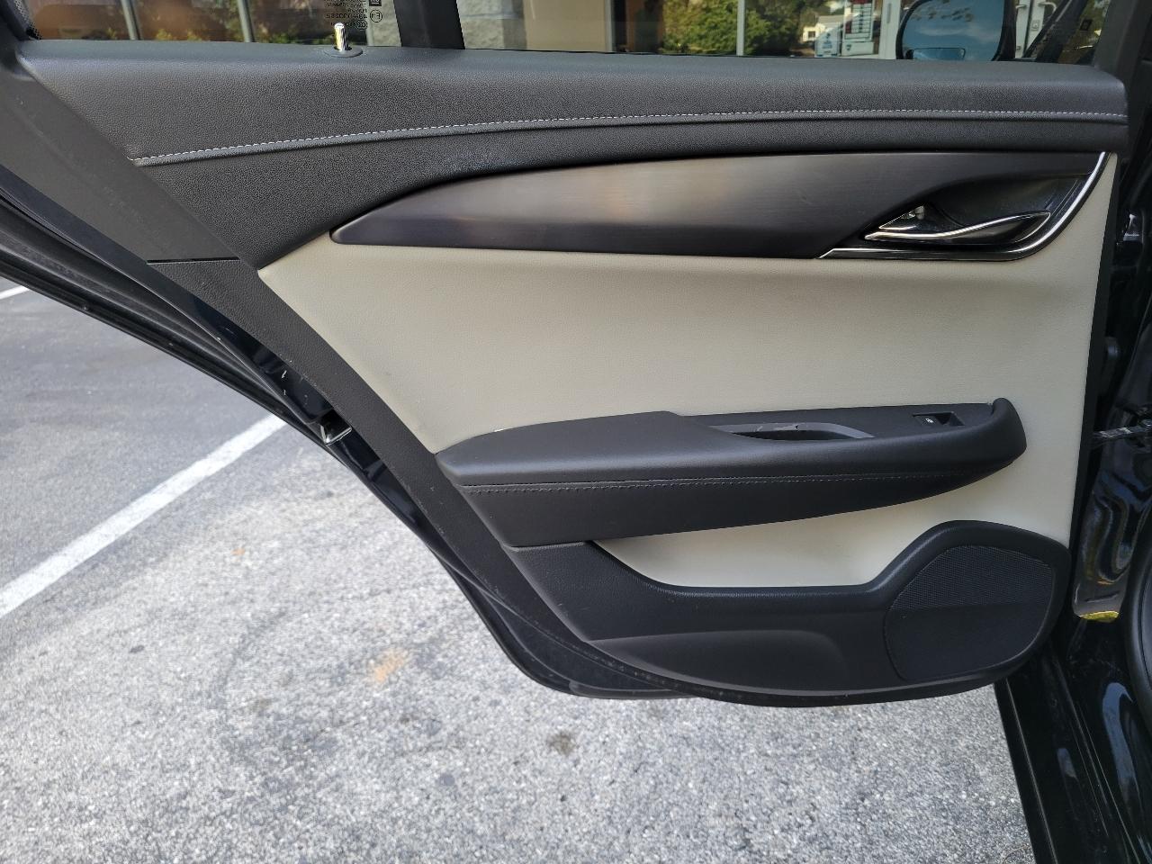 Cadillac ATS Sedan 4dr Sdn 2.5L Standard RWD 2016