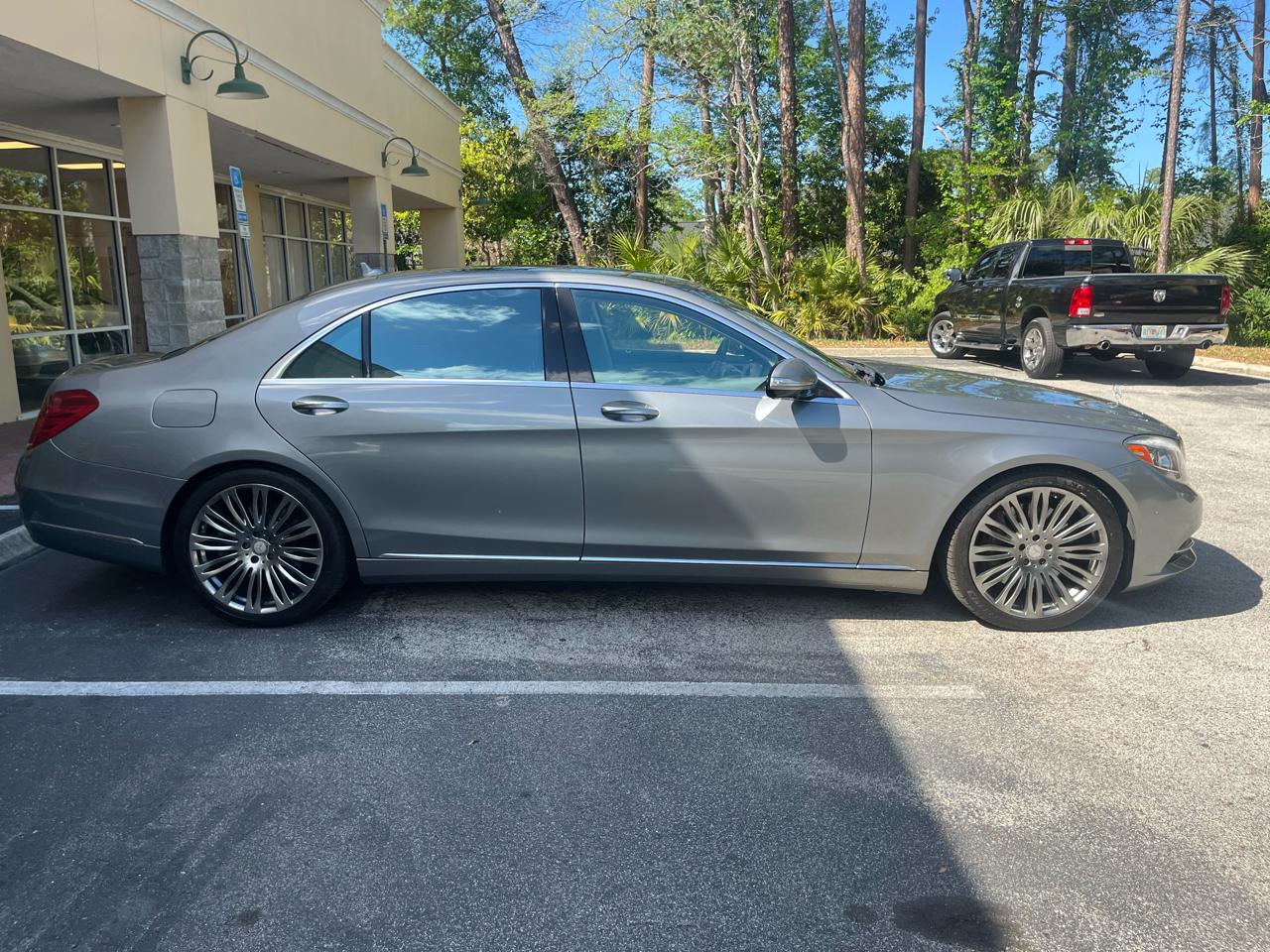 Mercedes-Benz S-Class 4dr Sdn S 550 RWD 2015