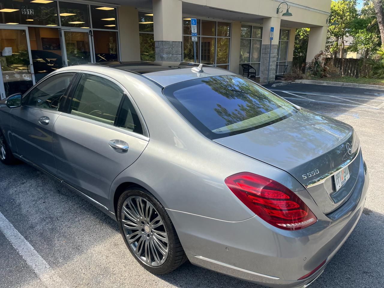 Mercedes-Benz S-Class 4dr Sdn S 550 RWD 2015