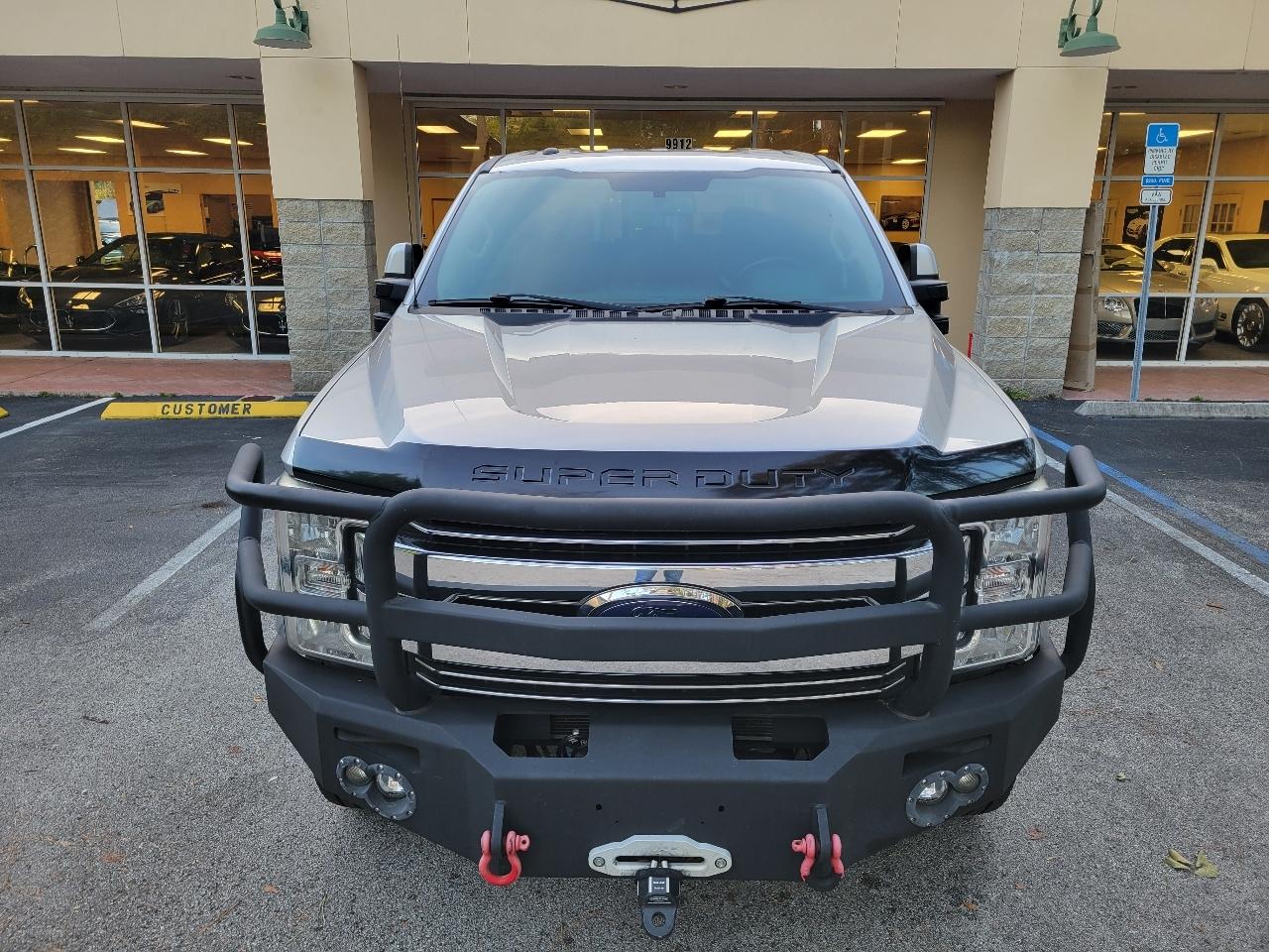 Ford Super Duty F-250 SRW King Ranch 4WD Crew Cab 8' Box 2017