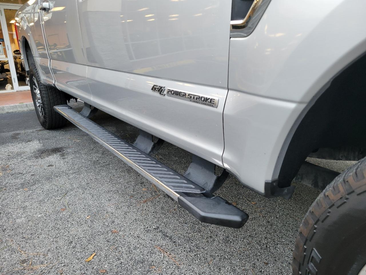 Ford Super Duty F-250 SRW King Ranch 4WD Crew Cab 8' Box 2017