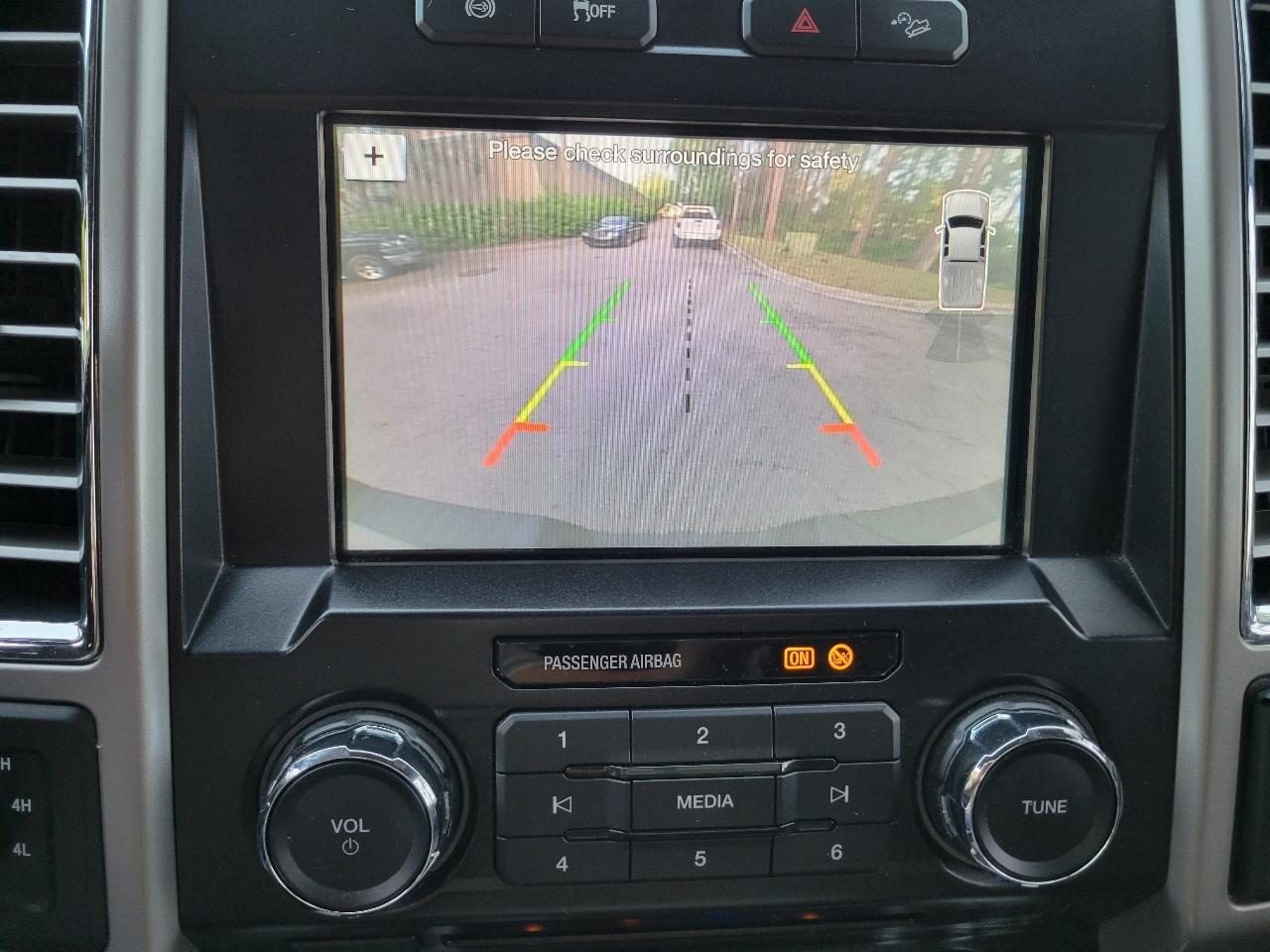 Ford Super Duty F-250 SRW King Ranch 4WD Crew Cab 8' Box 2017