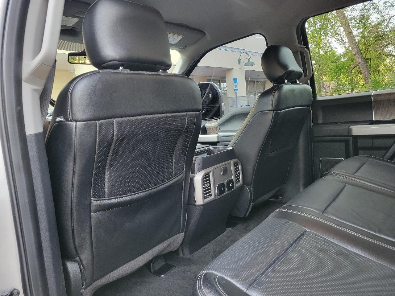 Ford Super Duty F-250 SRW King Ranch 4WD Crew Cab 8' Box 2017