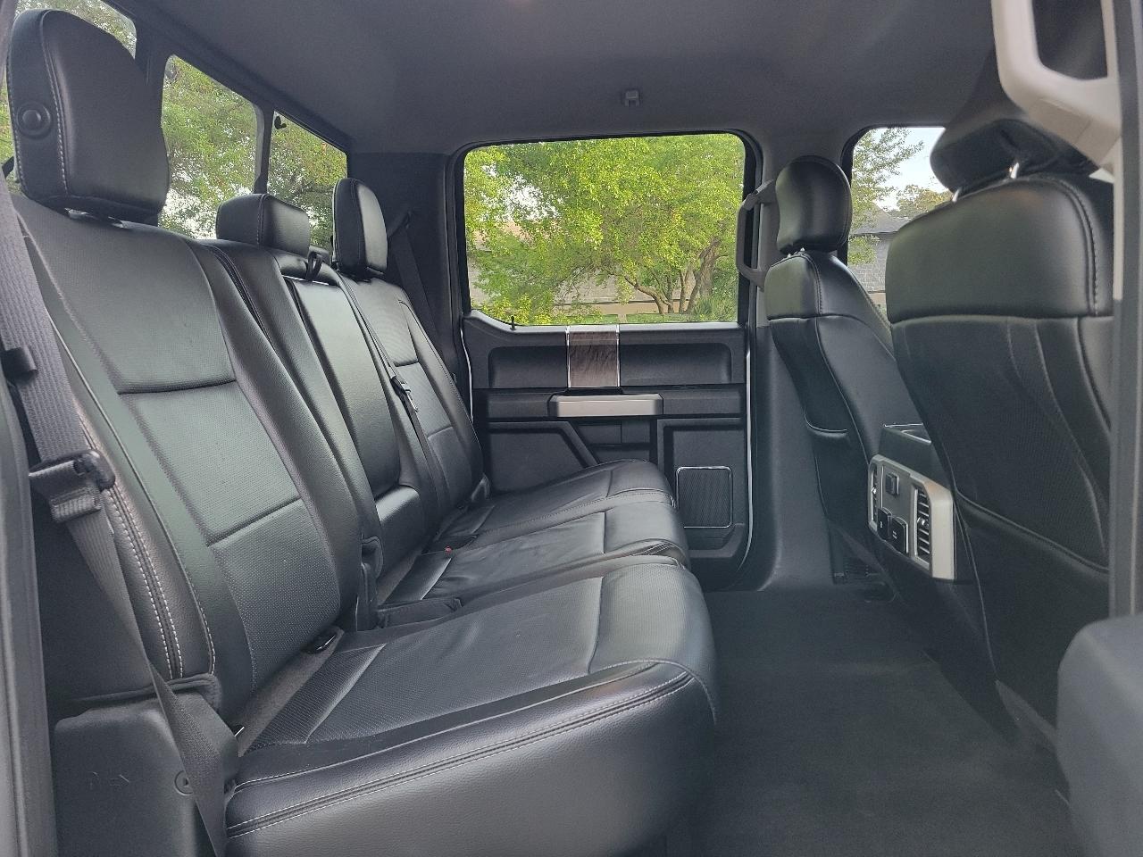 Ford Super Duty F-250 SRW King Ranch 4WD Crew Cab 8' Box 2017