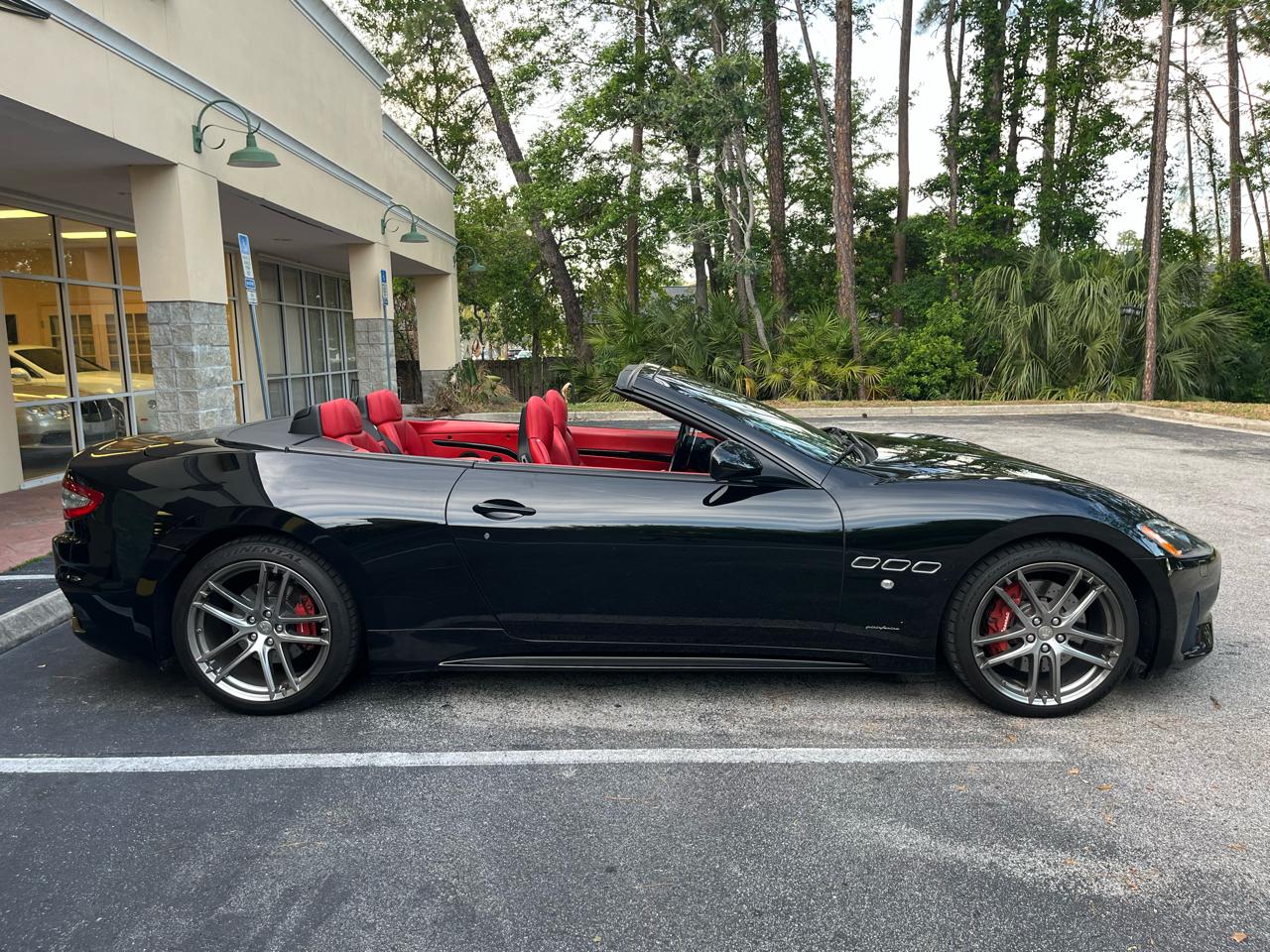 Maserati GranTurismo Convertible Sport 4.7L 2018