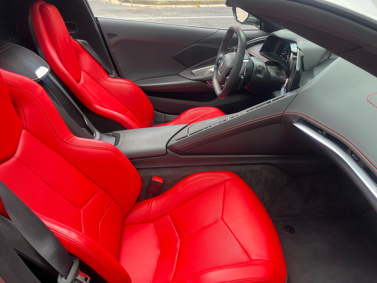 Chevrolet Corvette 2dr Stingray Cpe w/1LT 2024