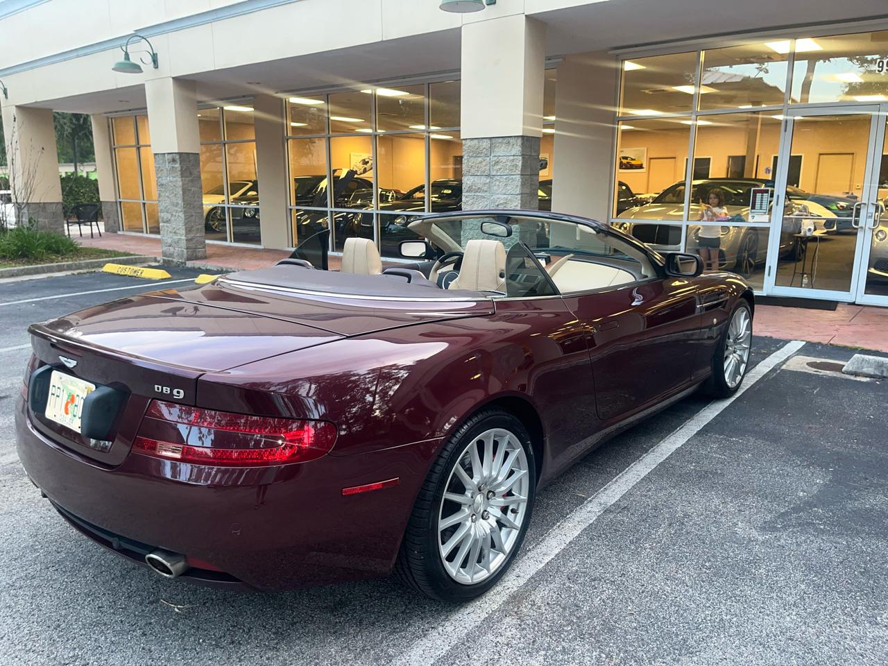 Aston Martin DB9 2dr Volante Auto 2007