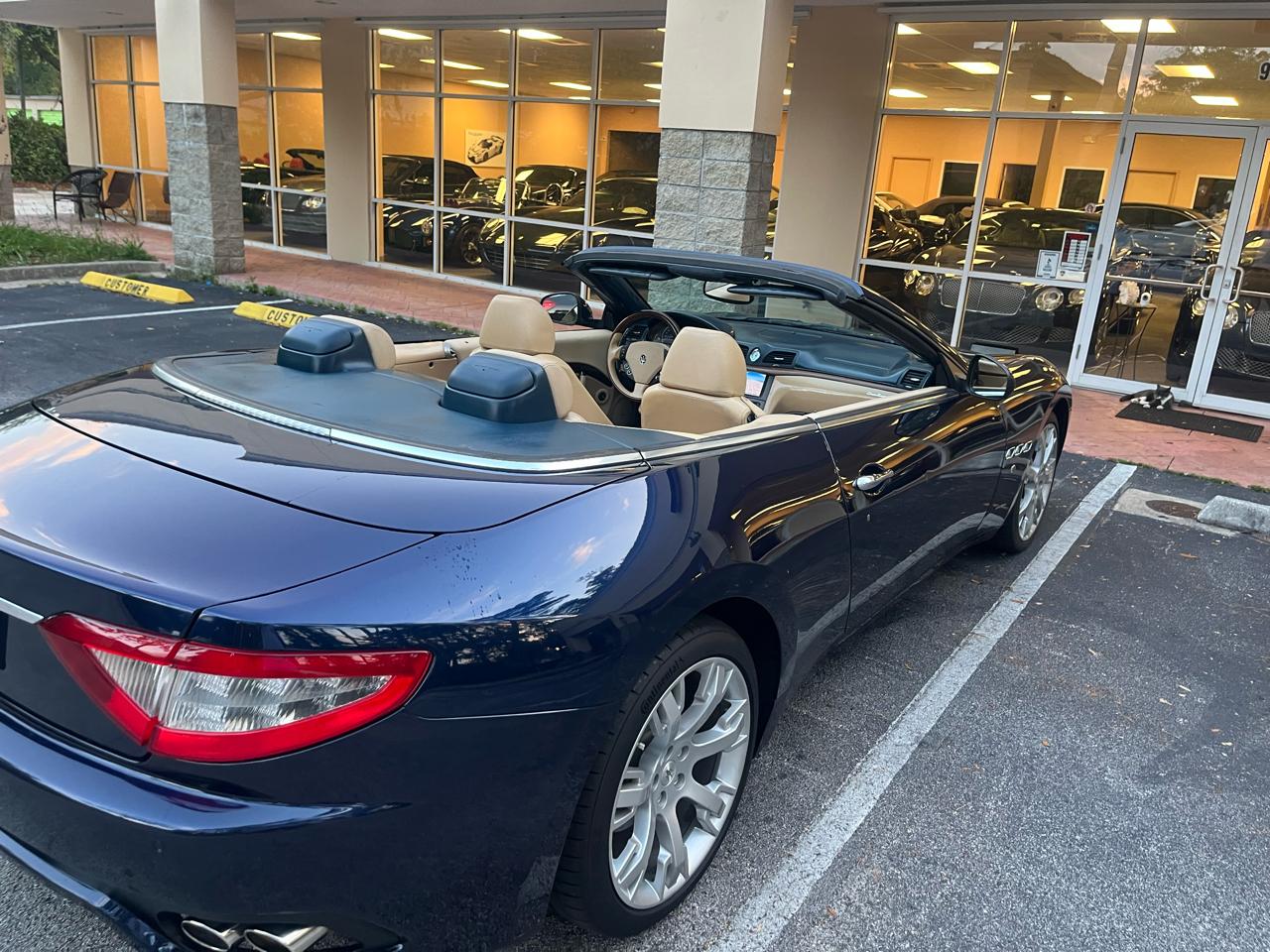 Maserati GranTurismo Convertible 2dr Conv GranTurismo 2012