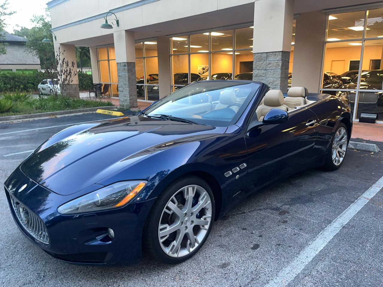 Maserati GranTurismo Convertible 2dr Conv GranTurismo 2012