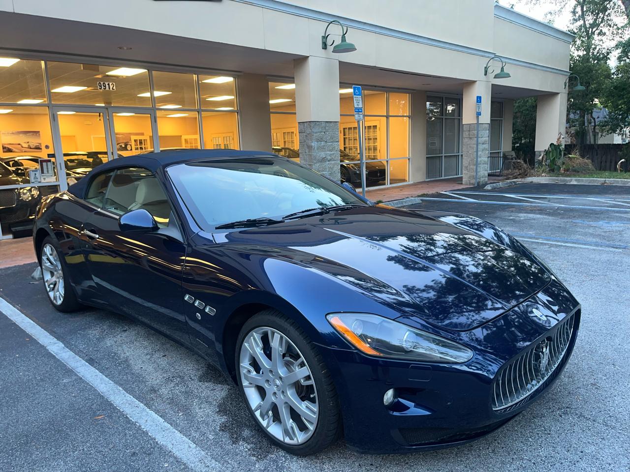 Maserati GranTurismo Convertible 2dr Conv GranTurismo 2012