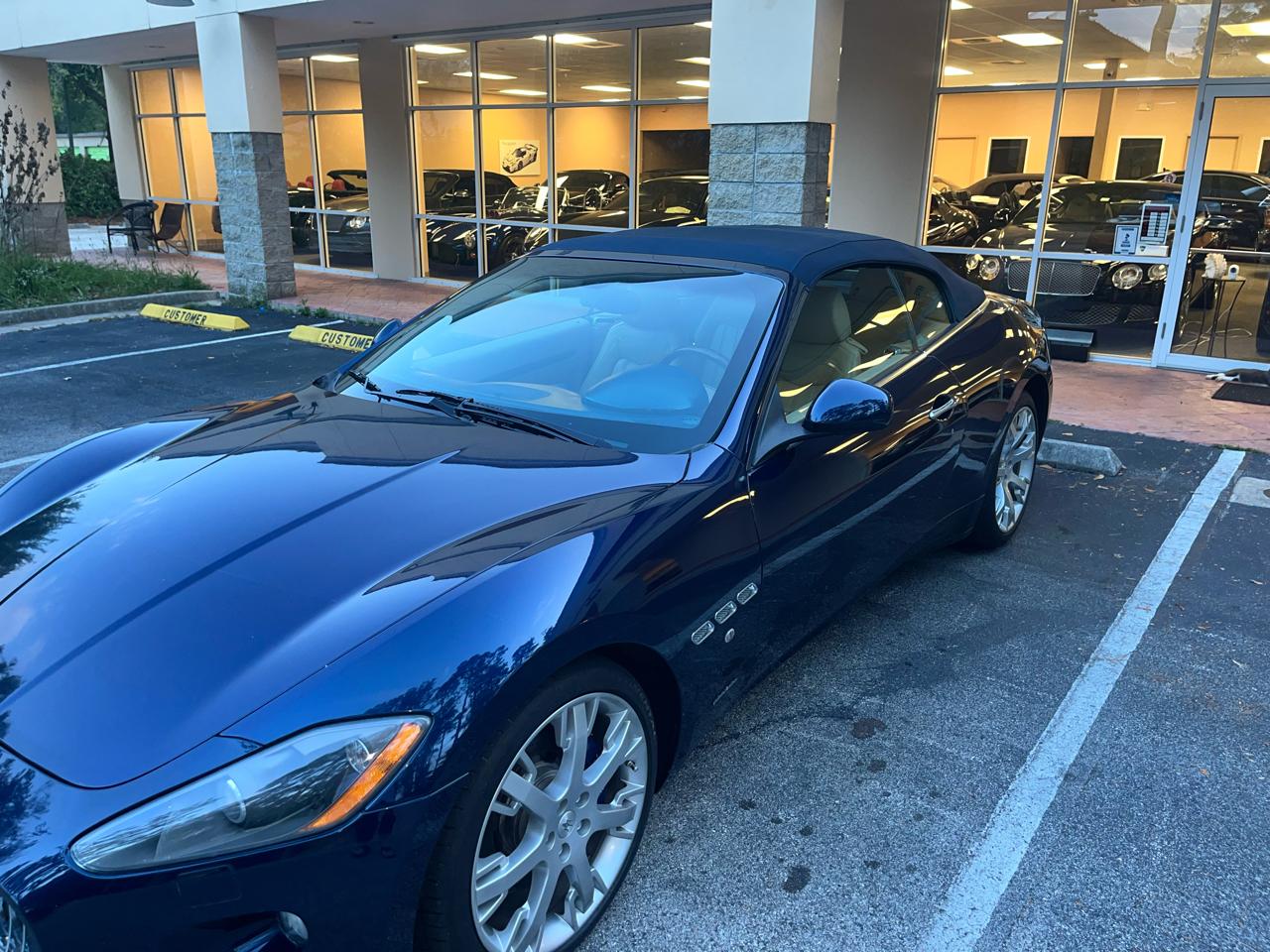 Maserati GranTurismo Convertible 2dr Conv GranTurismo 2012