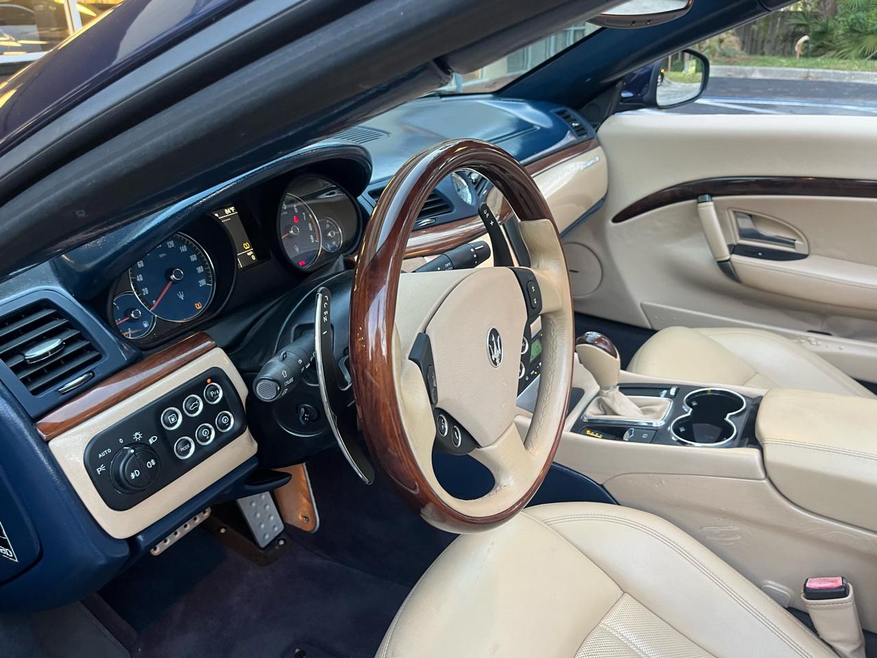 Maserati GranTurismo Convertible 2dr Conv GranTurismo 2012