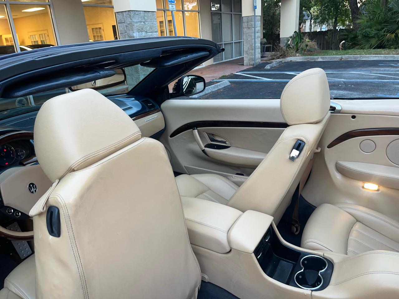 Maserati GranTurismo Convertible 2dr Conv GranTurismo 2012