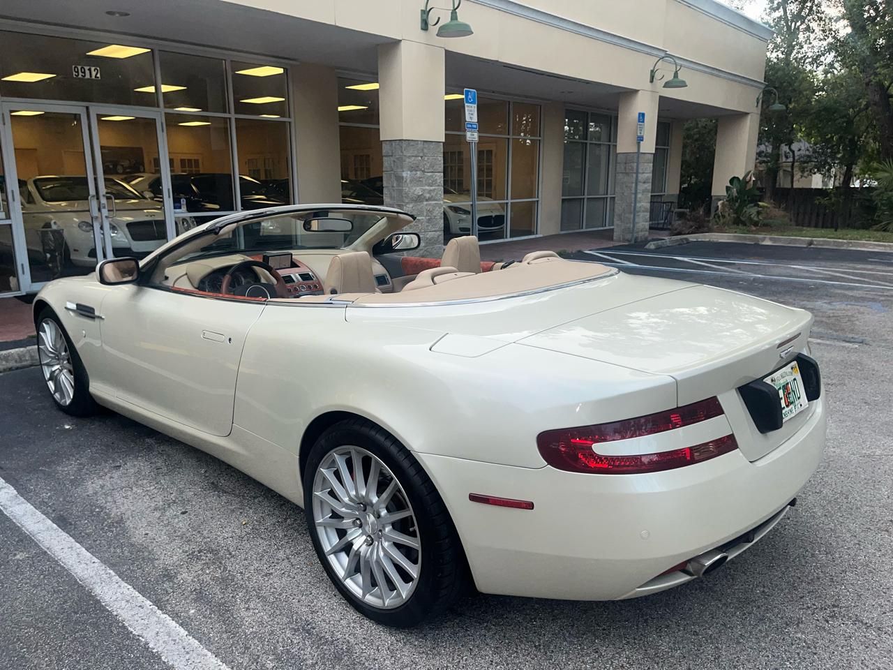 Aston Martin DB9 2dr Volante Auto 2007