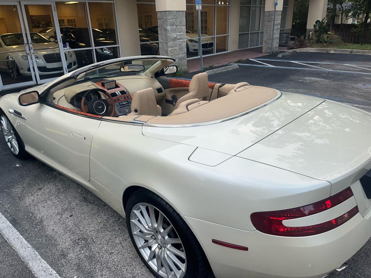 Aston Martin DB9 2dr Volante Auto 2007