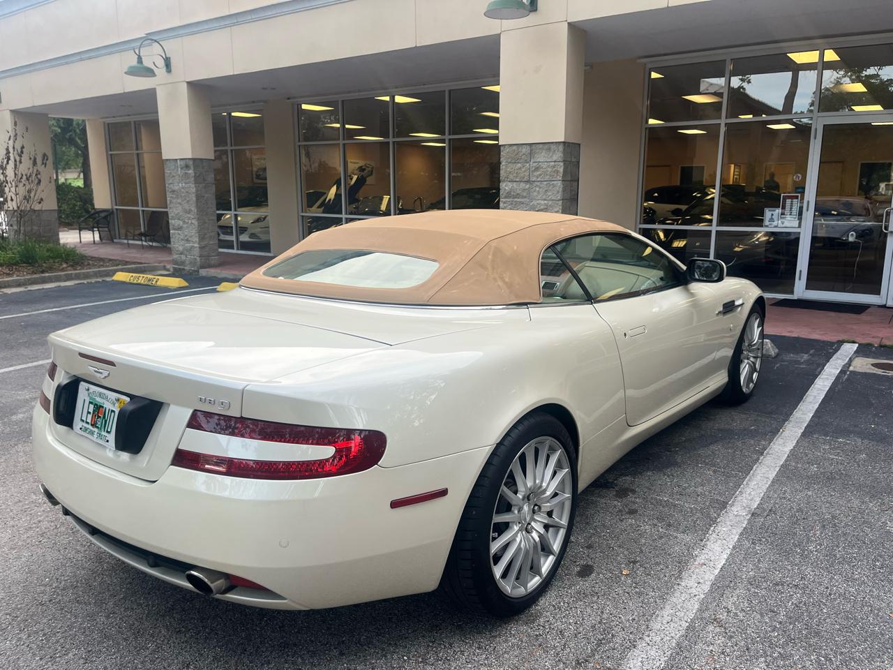 Aston Martin DB9 2dr Volante Auto 2007