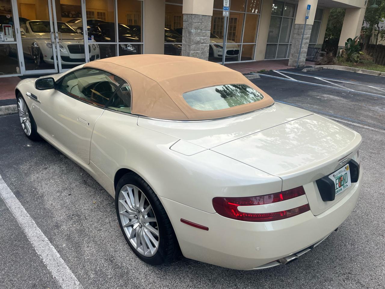 Aston Martin DB9 2dr Volante Auto 2007