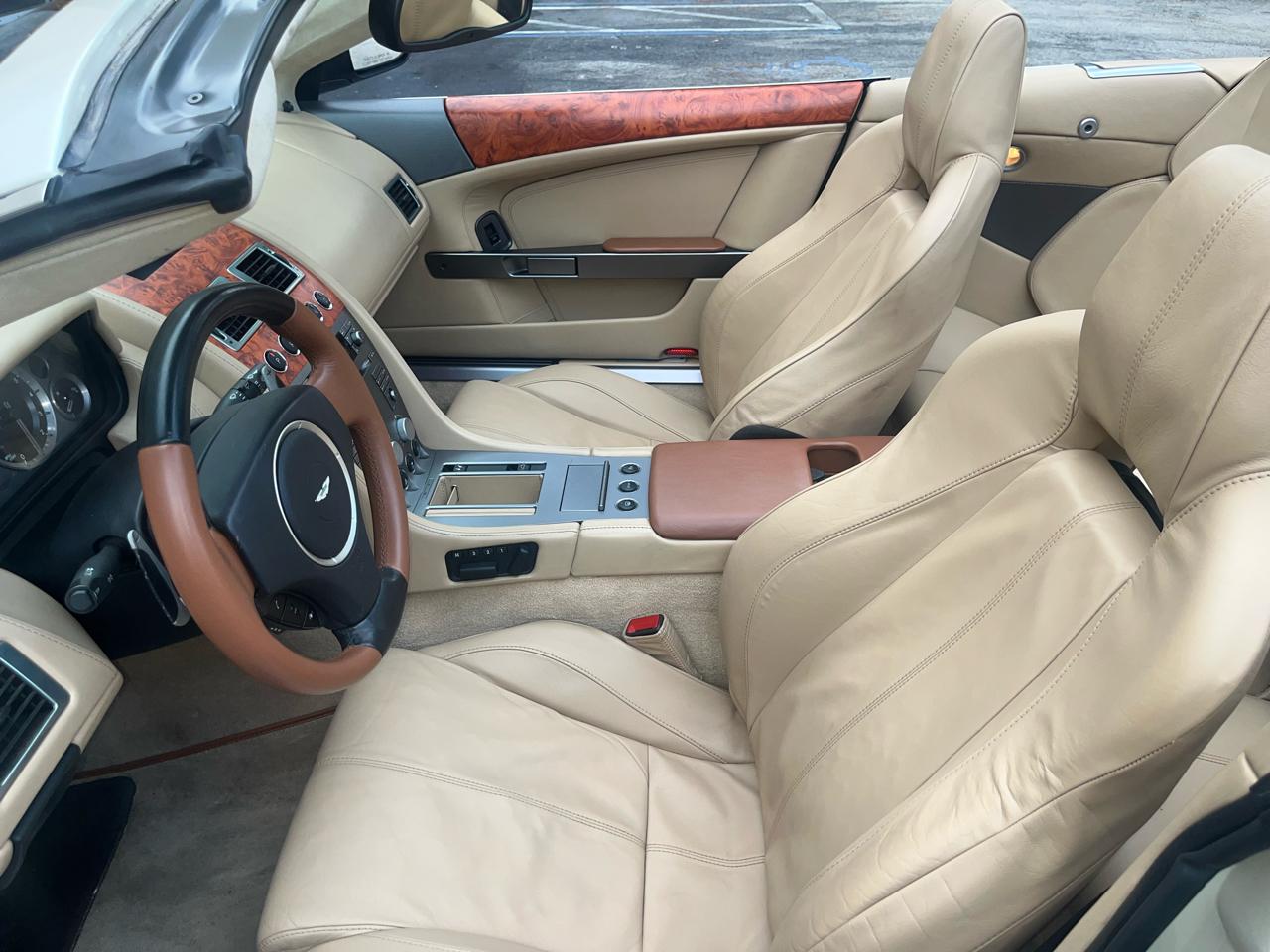 Aston Martin DB9 2dr Volante Auto 2007