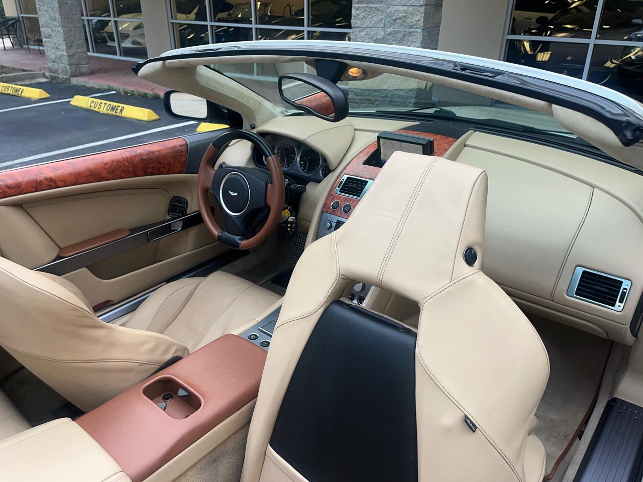 Aston Martin DB9 2dr Volante Auto 2007