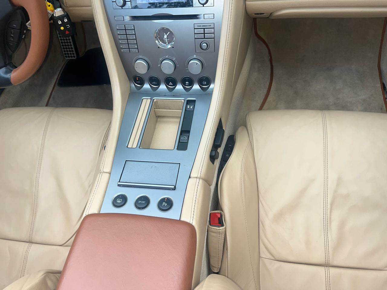 Aston Martin DB9 2dr Volante Auto 2007