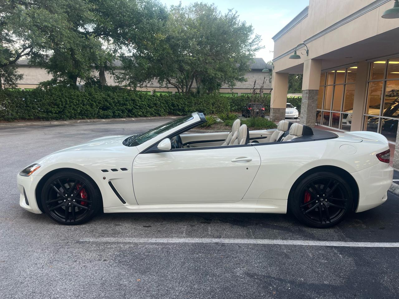 Maserati GranTurismo Convertible MC 4.7L 2018
