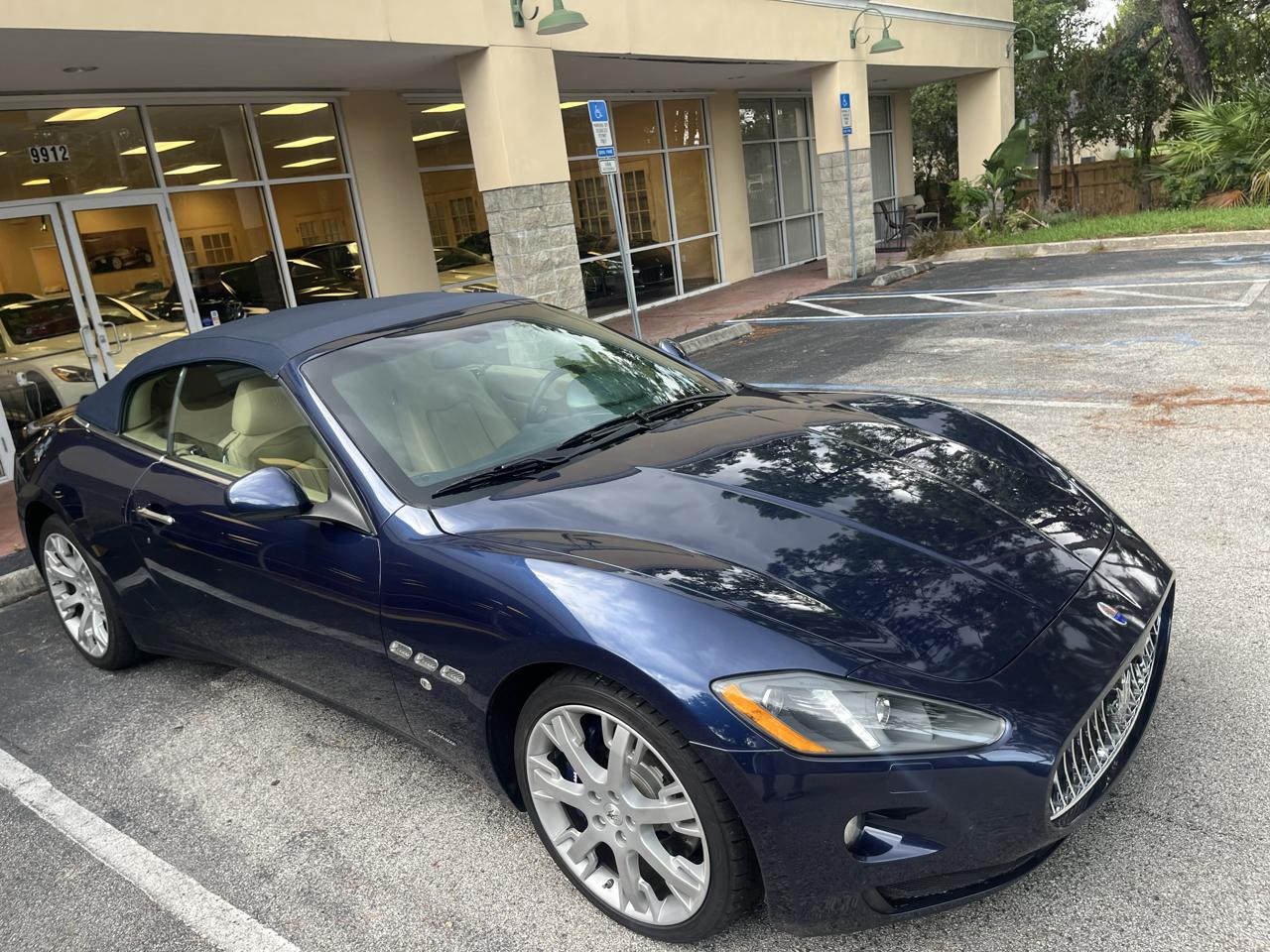 Maserati GranTurismo Convertible 2dr Conv GranTurismo 2013