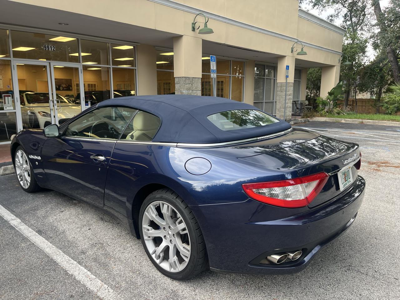 Maserati GranTurismo Convertible 2dr Conv GranTurismo 2013