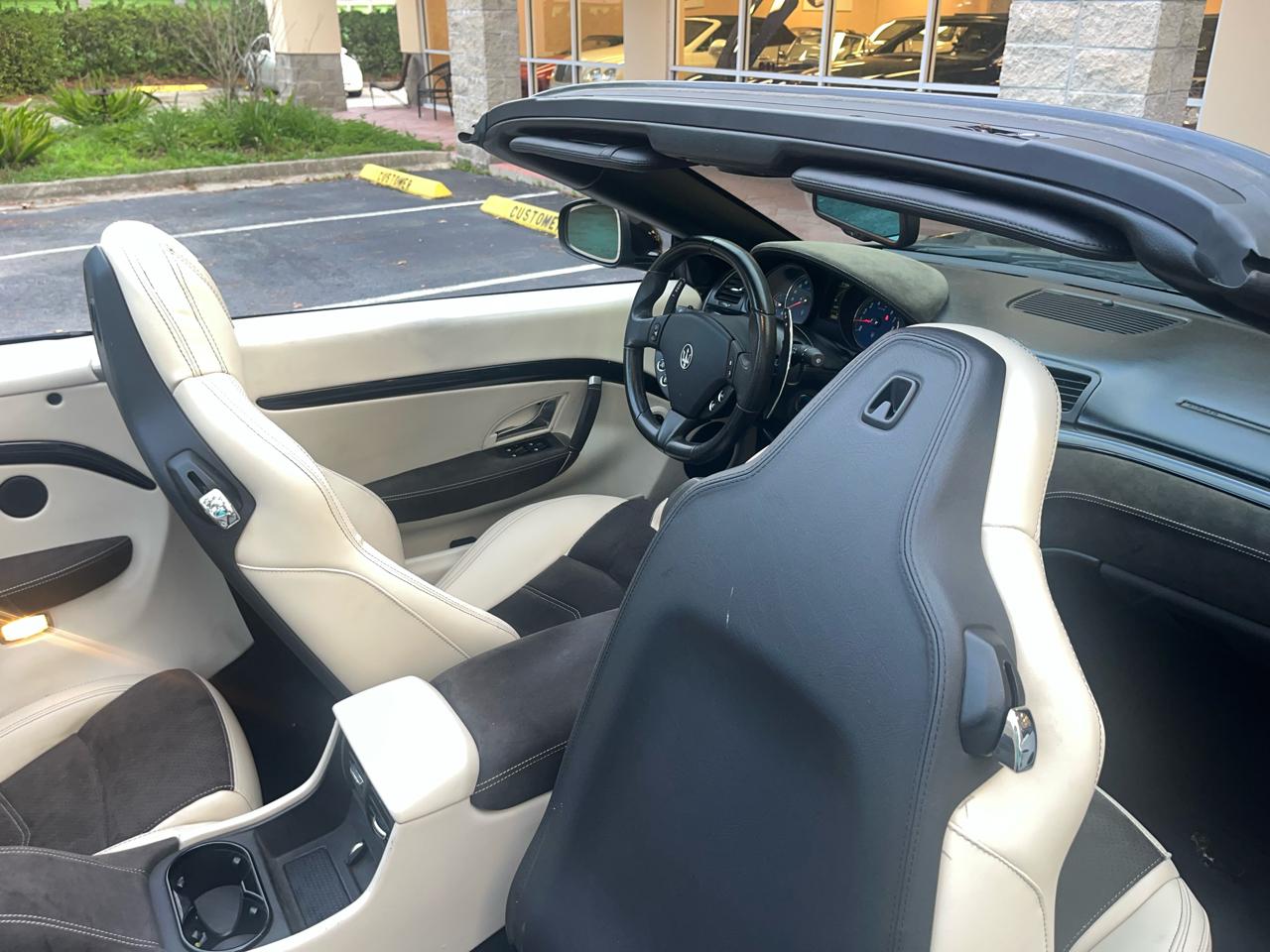 Maserati GranTurismo Convertible Sport 4.7L 2018