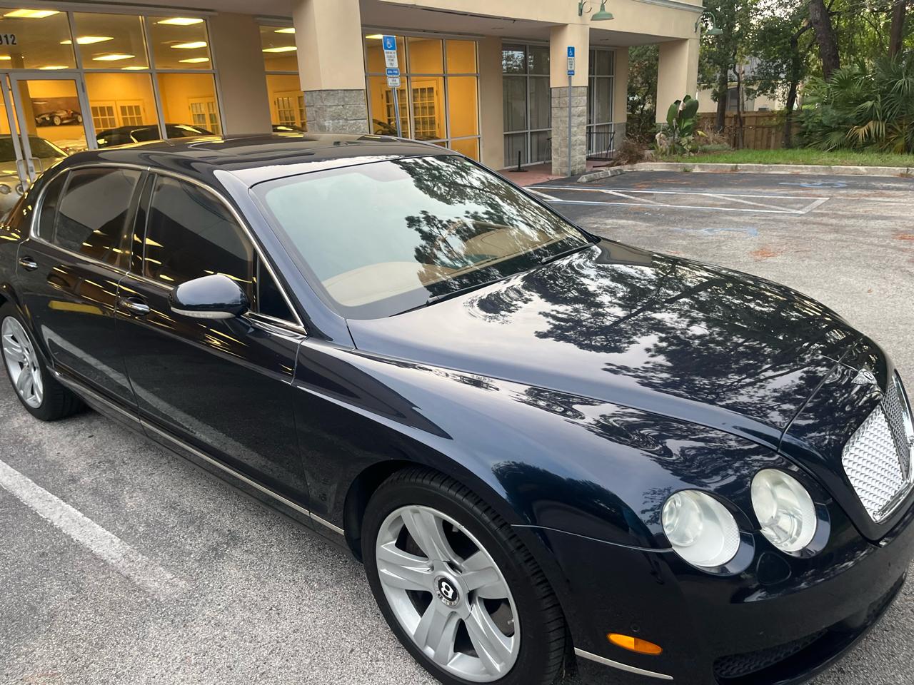 Bentley Continental Flying Spur 4dr Sdn 2007