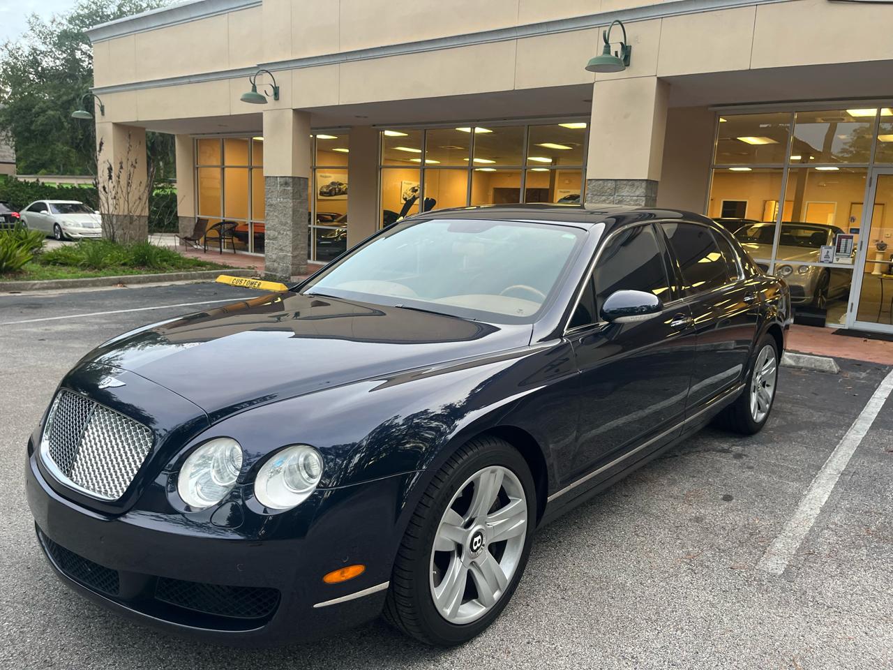 Bentley Continental Flying Spur 4dr Sdn 2007