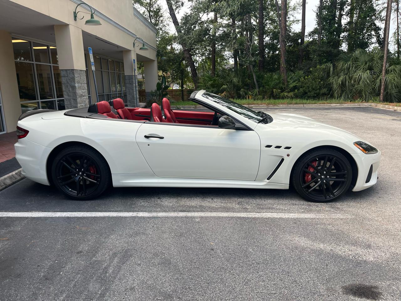 Maserati GranTurismo Convertible MC 4.7L 2018