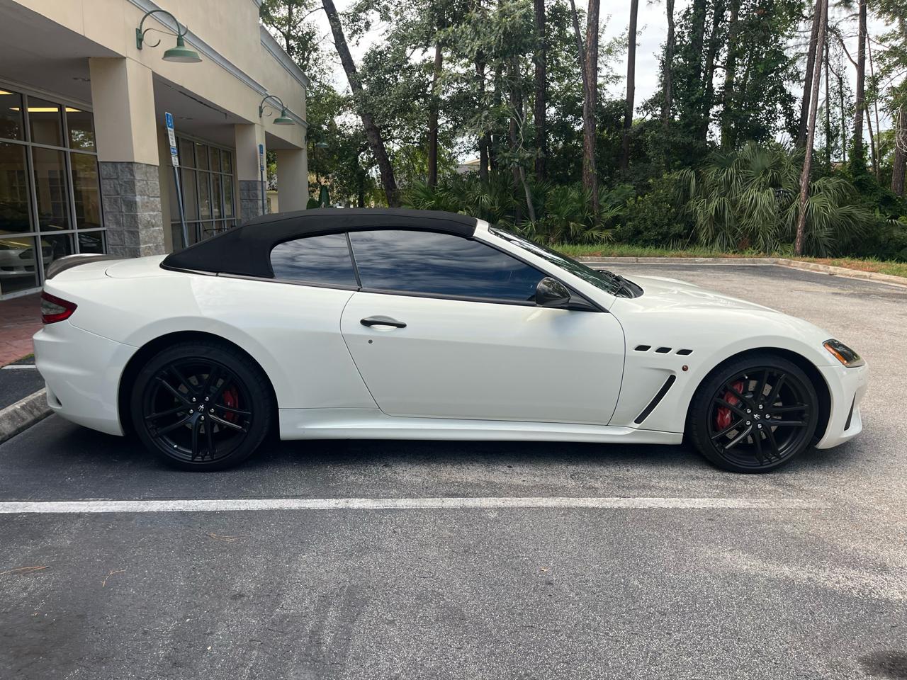 Maserati GranTurismo Convertible MC 4.7L 2018