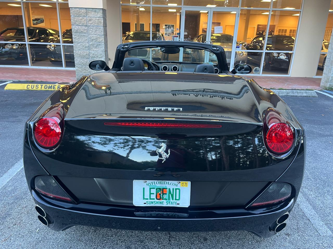 Ferrari California 2dr Conv 2010