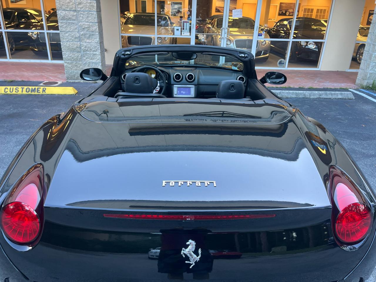 Ferrari California 2dr Conv 2010