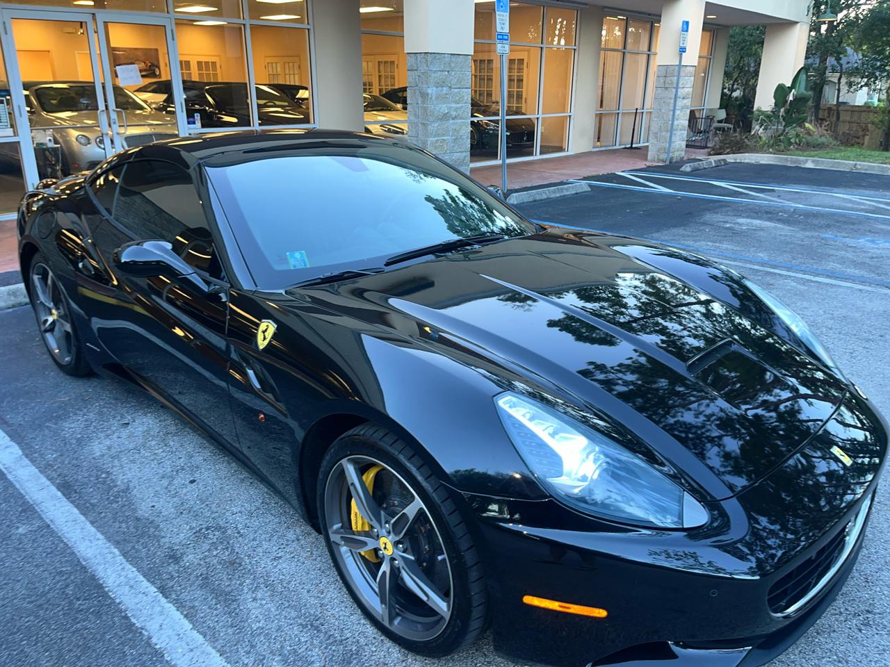 Ferrari California 2dr Conv 2010