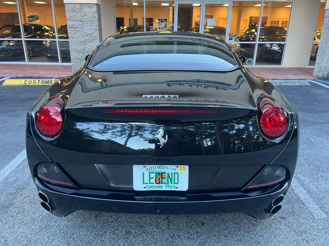 Ferrari California 2dr Conv 2010