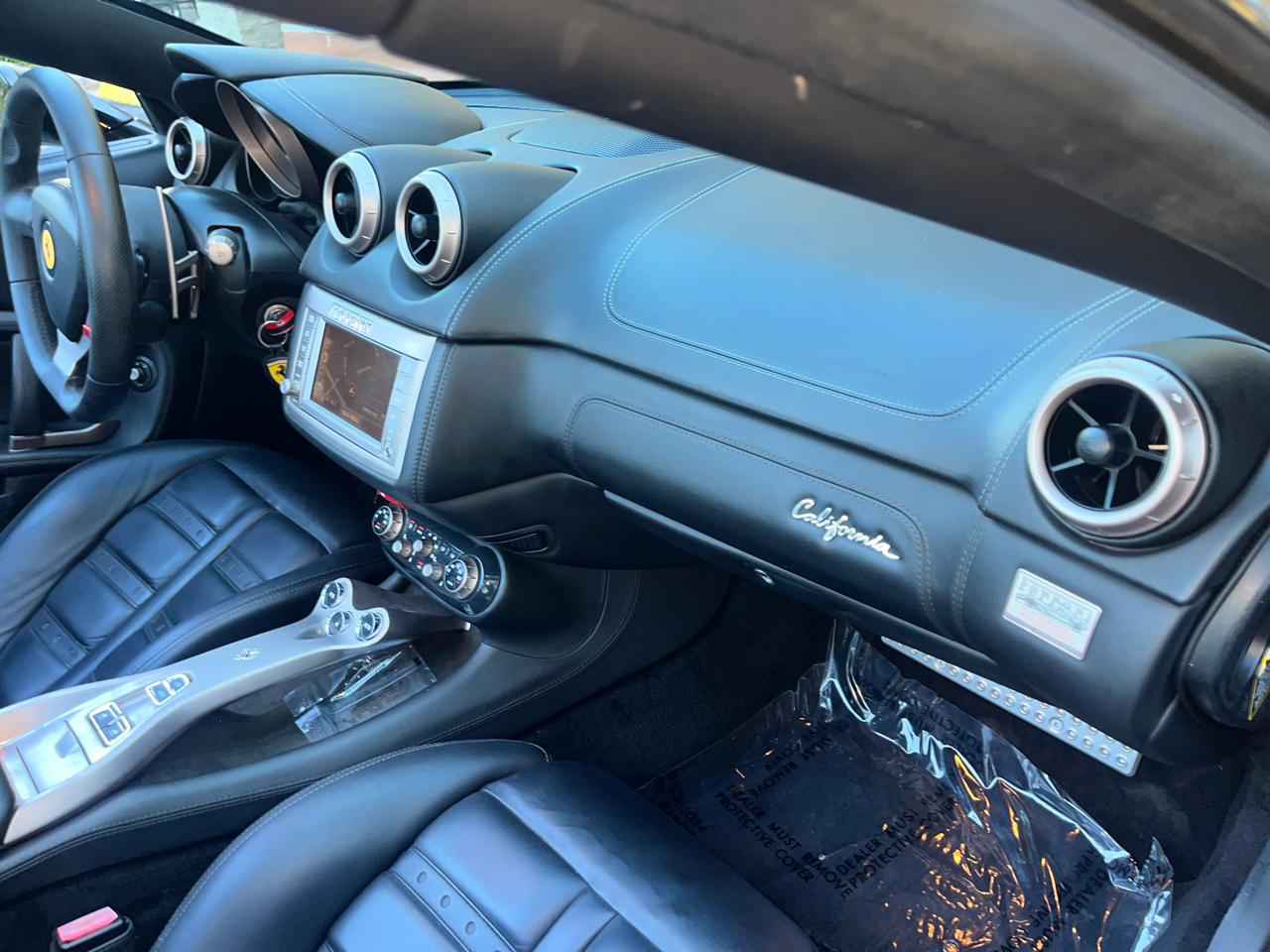 Ferrari California 2dr Conv 2010