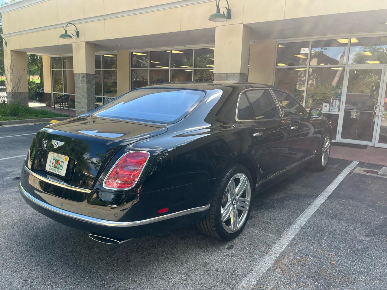 Bentley Mulsanne 4dr Sdn 2012