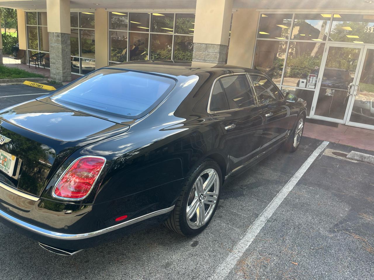 Bentley Mulsanne 4dr Sdn 2012