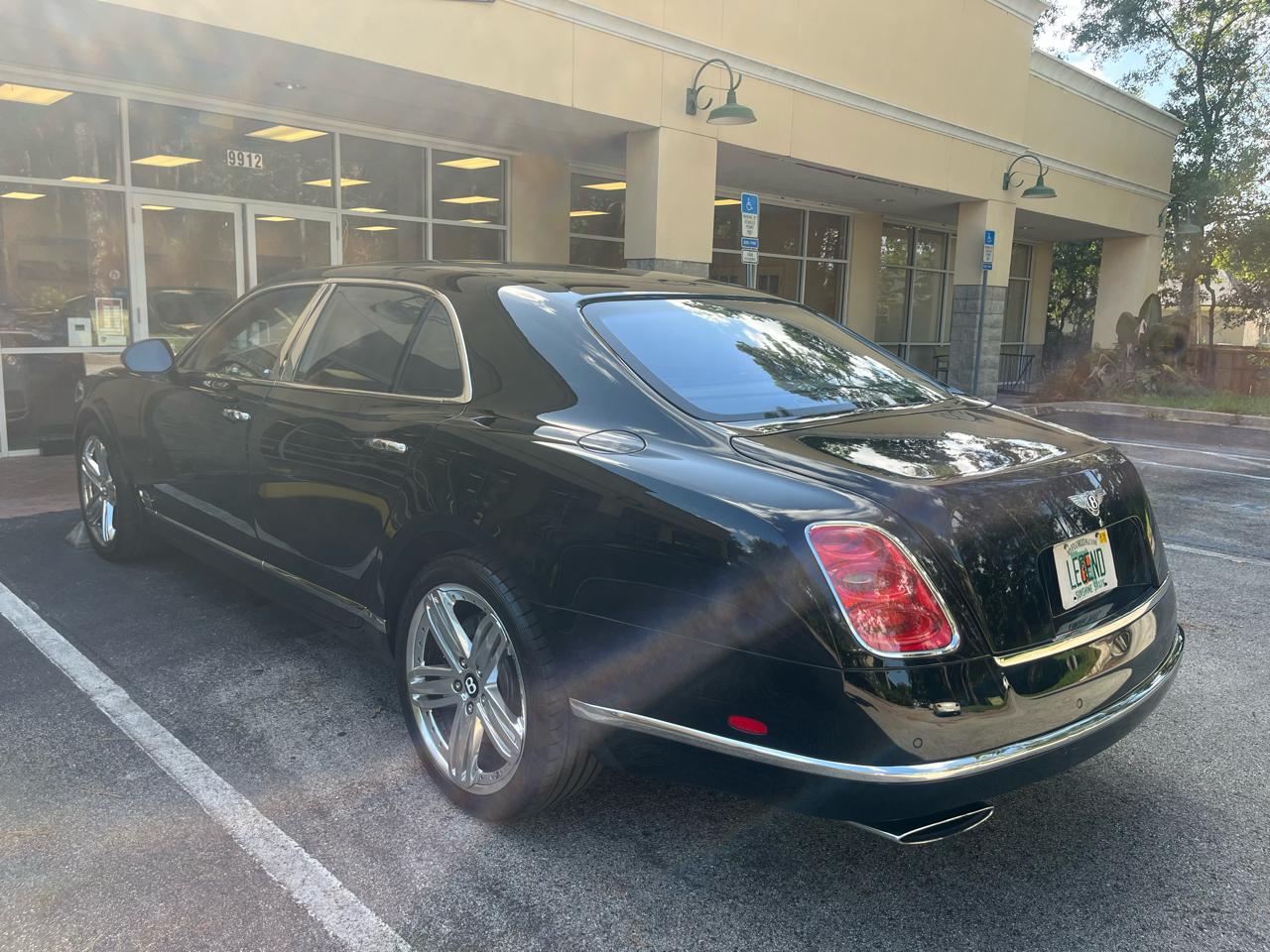 Bentley Mulsanne 4dr Sdn 2012
