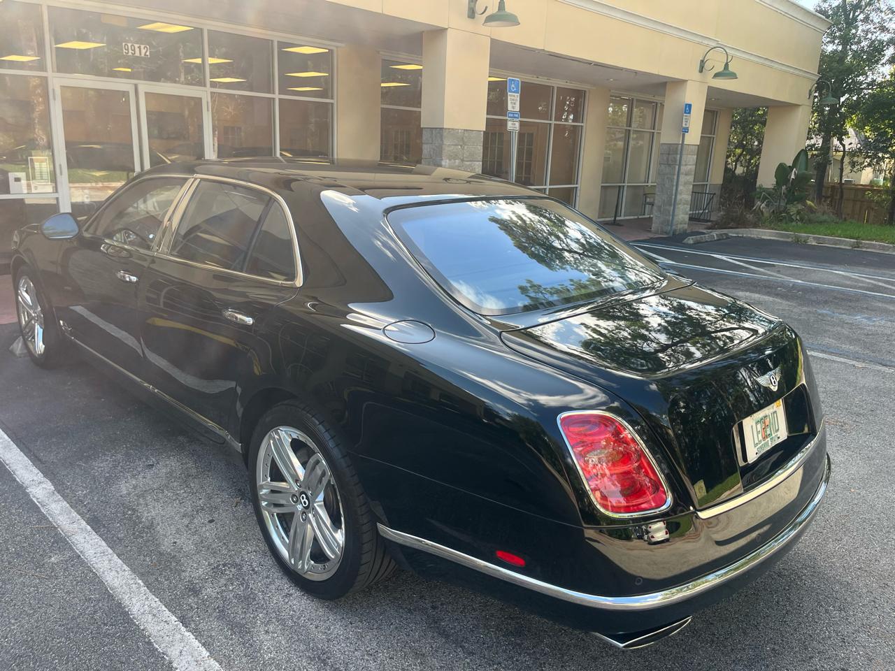 Bentley Mulsanne 4dr Sdn 2012