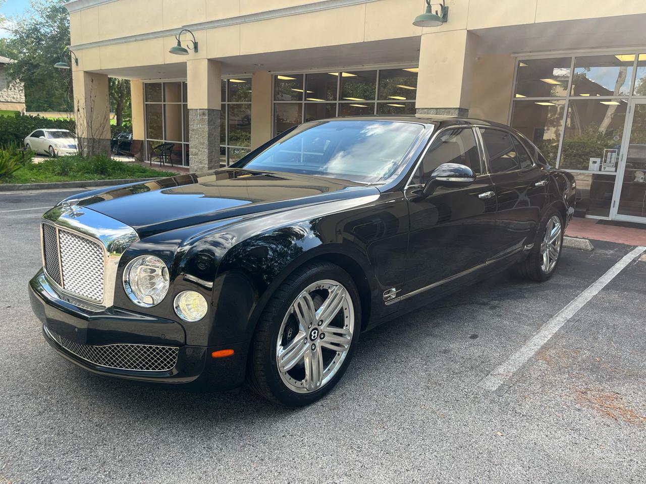 Bentley Mulsanne 4dr Sdn 2012