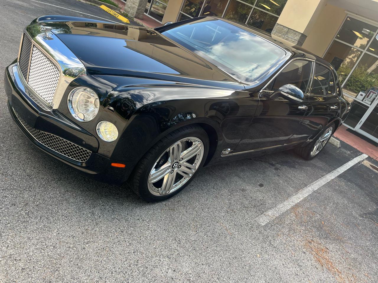 Bentley Mulsanne 4dr Sdn 2012