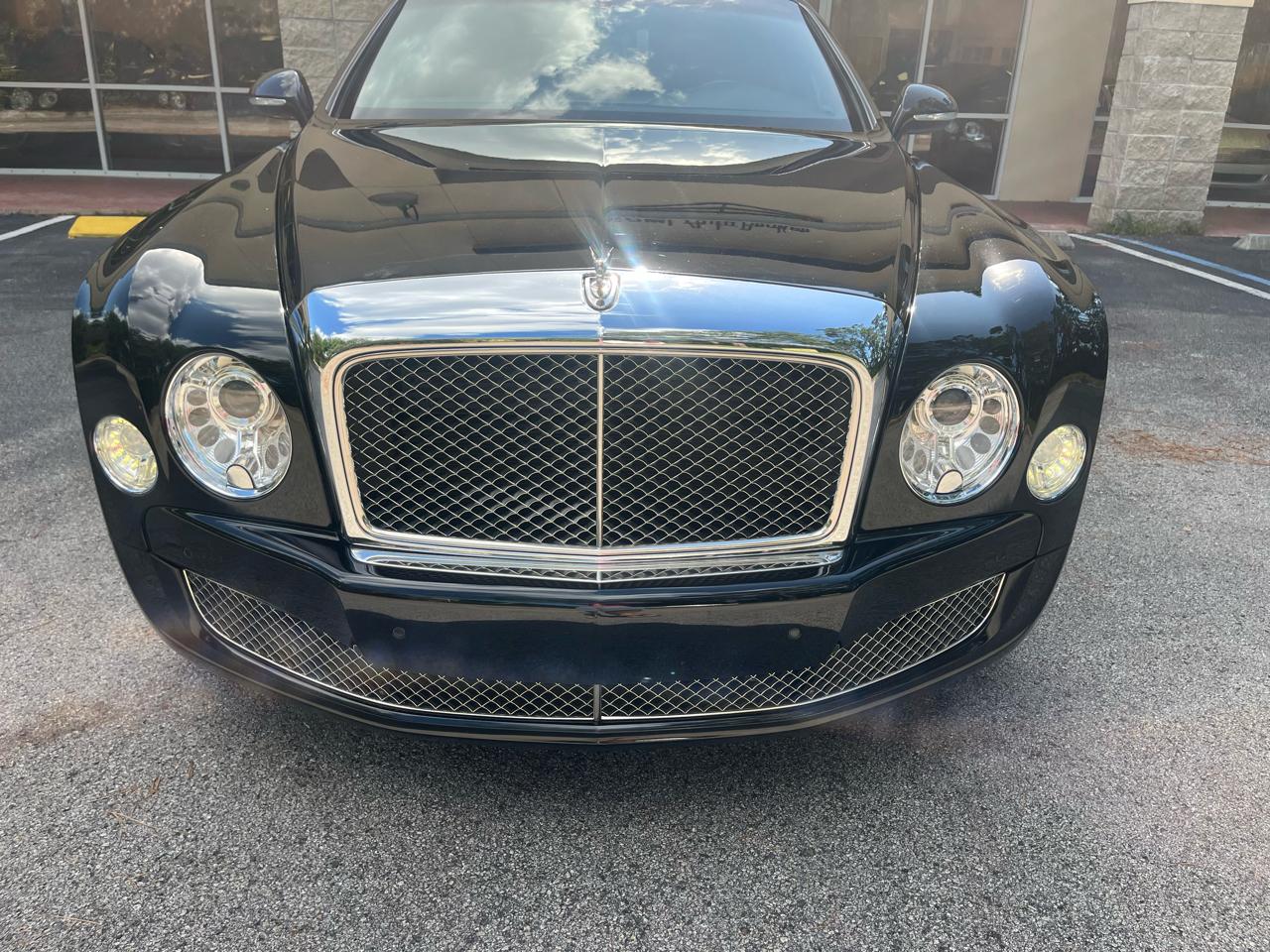 Bentley Mulsanne 4dr Sdn 2012