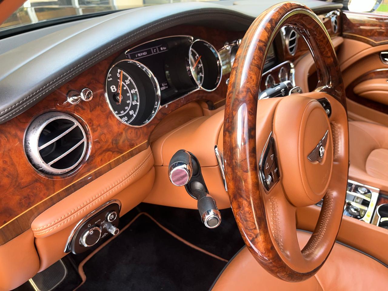 Bentley Mulsanne 4dr Sdn 2012