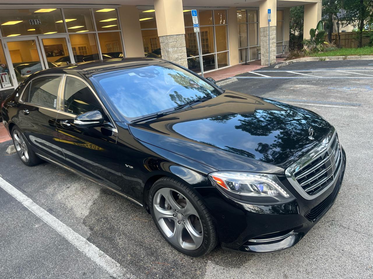 Mercedes-Benz S-Class 4dr Sdn Maybach S 600 RWD 2016