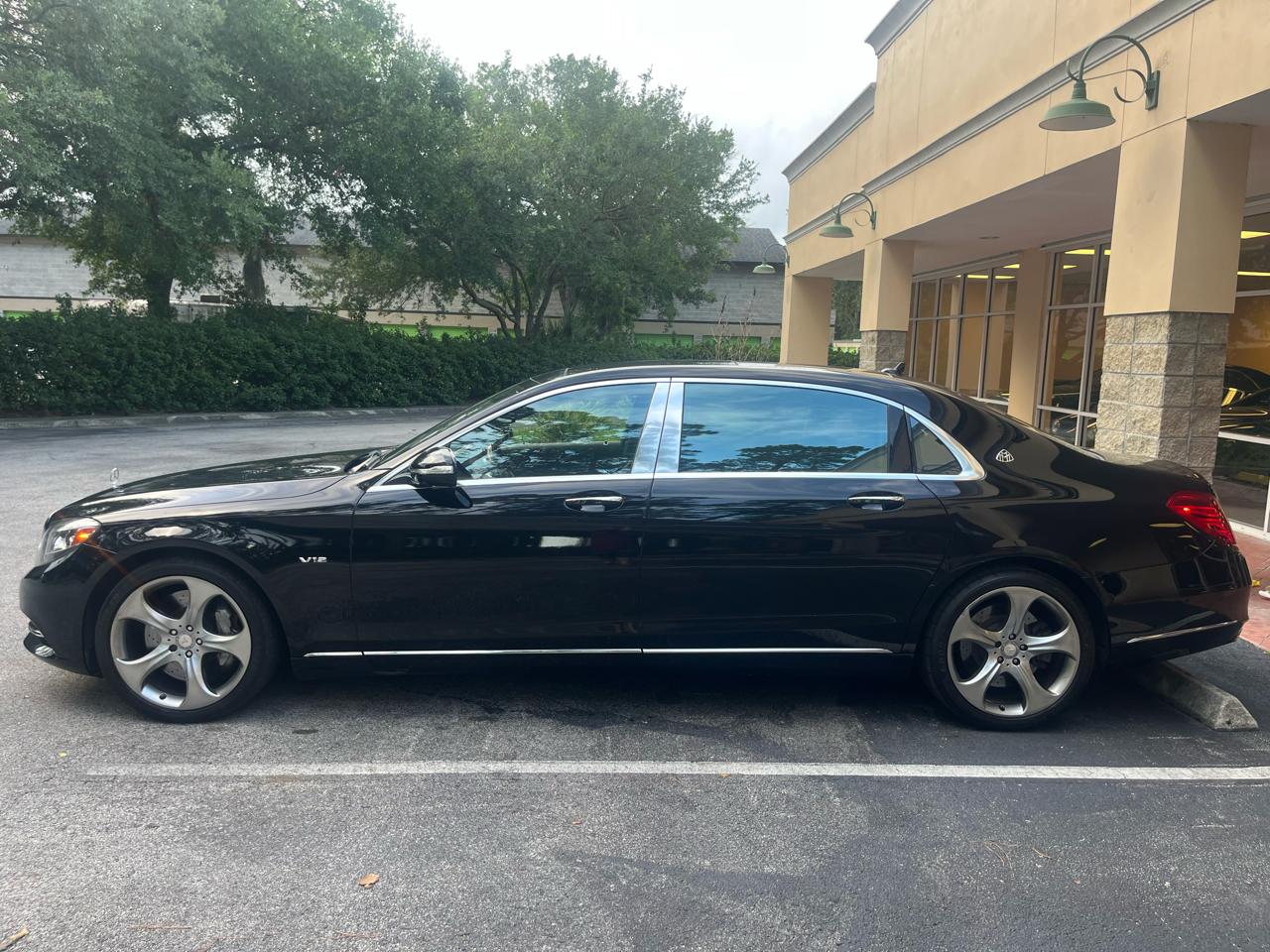 Mercedes-Benz S-Class 4dr Sdn Maybach S 600 RWD 2016