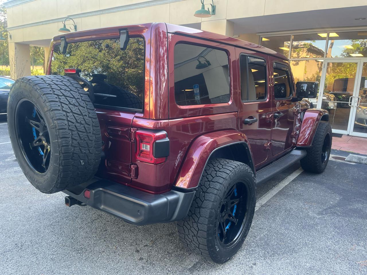 Jeep Wrangler 4xe Unlimited Sahara 4x4 2021