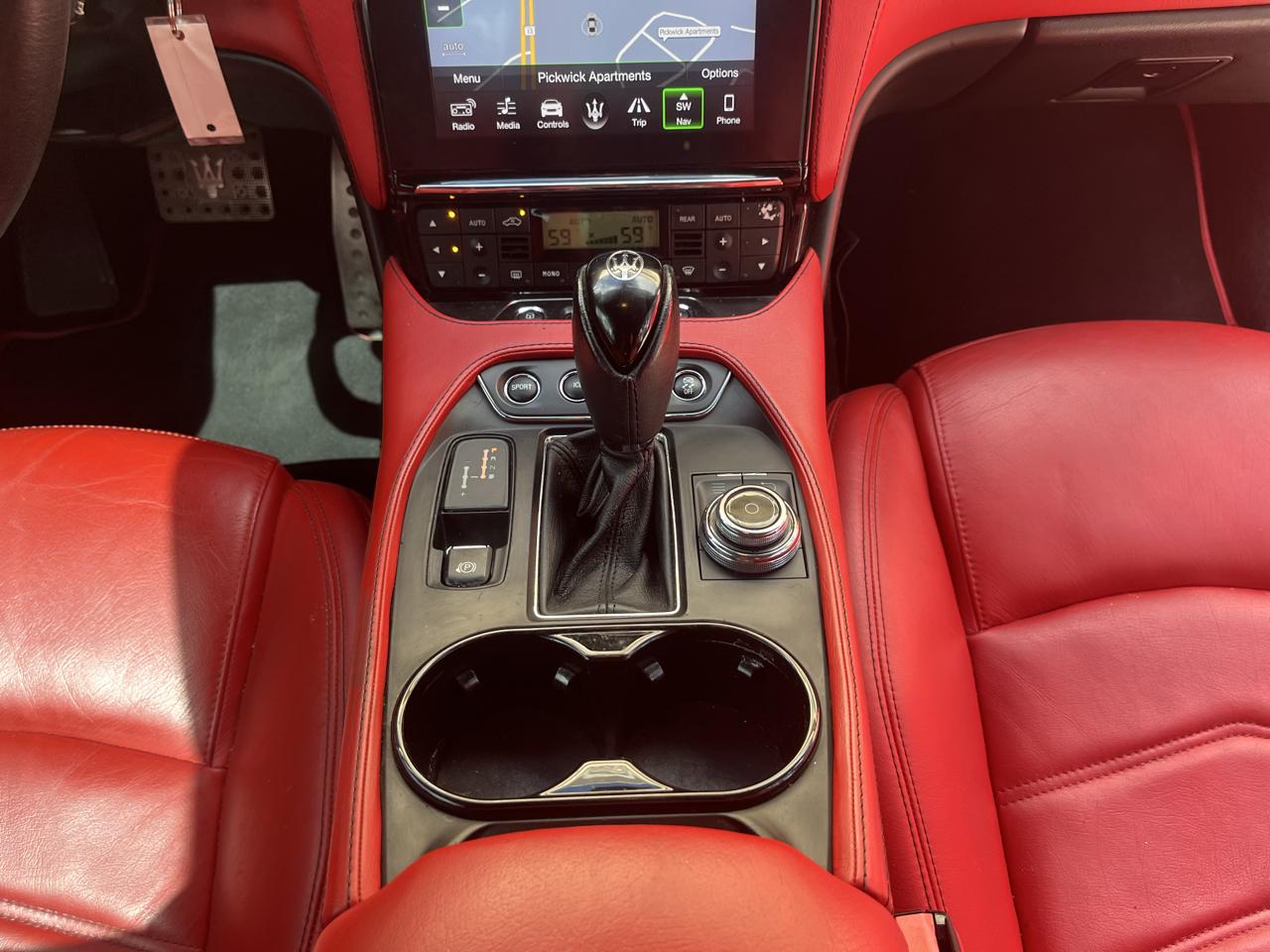 Maserati GranTurismo Sport 4.7L 2018
